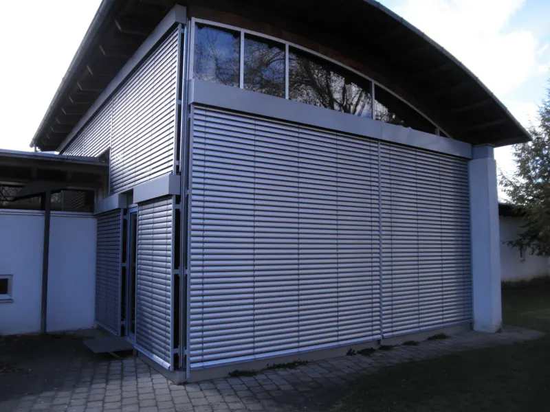 Sonnenschutz – Grundschule Weinsberg, Referenzprojekt von BABEC
